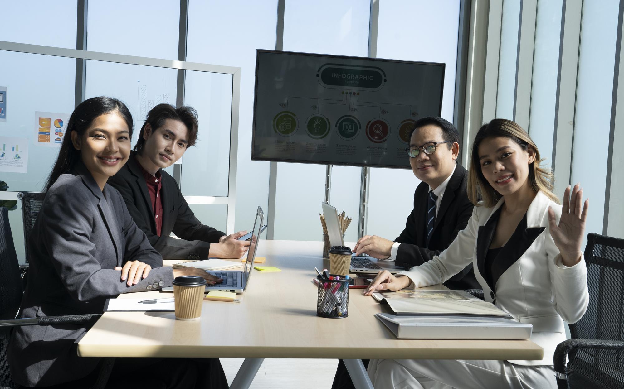 Professional digital technology solutions icon for Malaysian businesses